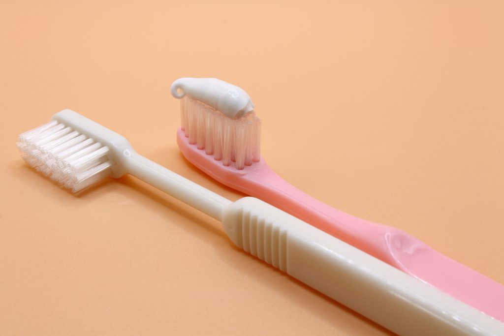 歯ブラシを長く使い続けるデメリットは3つ